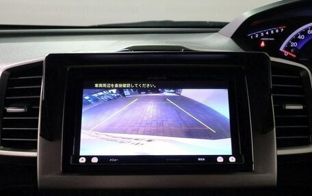 Honda Freed I, 2013 год, 835 000 рублей, 7 фотография