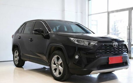 Toyota RAV4, 2022 год, 2 514 000 рублей, 3 фотография