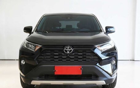 Toyota RAV4, 2022 год, 2 514 000 рублей, 2 фотография