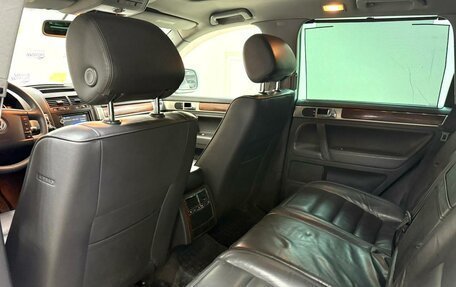 Volkswagen Touareg III, 2005 год, 1 026 000 рублей, 6 фотография