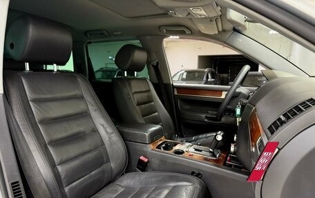 Volkswagen Touareg III, 2005 год, 1 026 000 рублей, 11 фотография