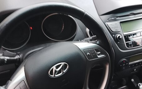 Hyundai ix35 I рестайлинг, 2012 год, 910 000 рублей, 6 фотография