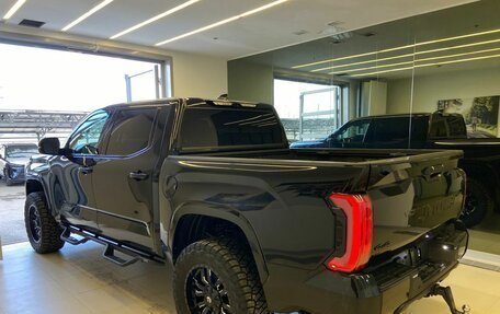 Toyota Tundra, 2022 год, 8 500 000 рублей, 7 фотография