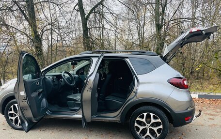 Renault Kaptur I рестайлинг, 2019 год, 1 600 000 рублей, 3 фотография