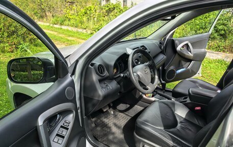 Toyota RAV4, 2012 год, 1 590 000 рублей, 11 фотография