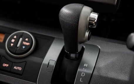 Honda Freed I, 2010 год, 1 030 000 рублей, 14 фотография