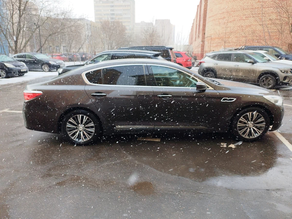 KIA Quoris I рестайлинг 2, 2015 год, 1 350 000 рублей, 8 фотография