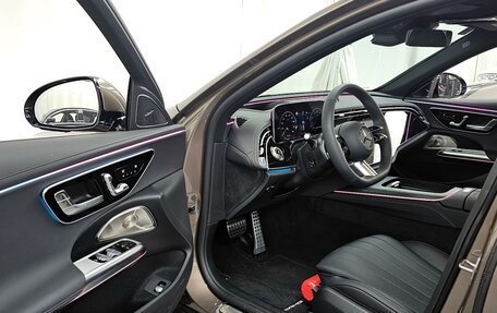 Mercedes-Benz E-Класс, 2025 год, 8 930 000 рублей, 5 фотография