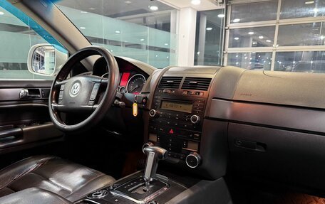 Volkswagen Touareg III, 2010 год, 1 125 000 рублей, 7 фотография