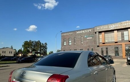 Toyota Avensis III рестайлинг, 2007 год, 800 000 рублей, 5 фотография