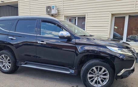 Mitsubishi Pajero Sport III рестайлинг, 2021 год, 2 750 000 рублей, 3 фотография