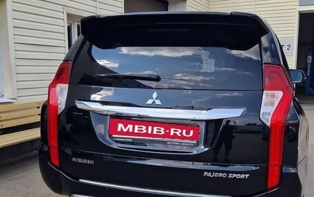 Mitsubishi Pajero Sport III рестайлинг, 2021 год, 2 750 000 рублей, 4 фотография