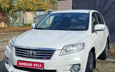 Toyota RAV4, 2012 год, 1 660 000 рублей, 1 фотография