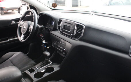 KIA Sportage IV рестайлинг, 2018 год, 1 893 000 рублей, 12 фотография