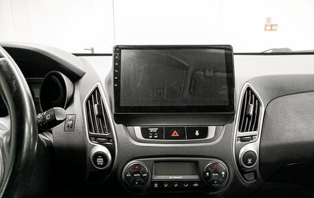 Hyundai ix35 I рестайлинг, 2011 год, 1 264 000 рублей, 18 фотография