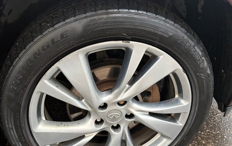 Infiniti QX60 I рестайлинг, 2014 год, 1 350 000 рублей, 23 фотография