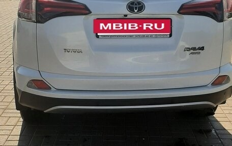 Toyota RAV4, 2018 год, 2 700 000 рублей, 3 фотография