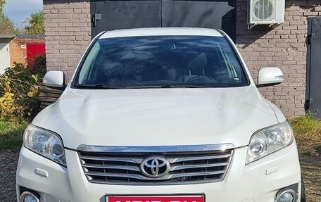 Toyota RAV4, 2012 год, 1 660 000 рублей, 2 фотография