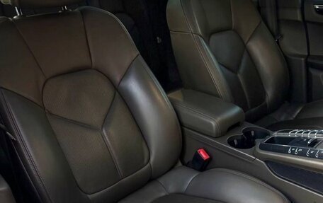 Porsche Macan I рестайлинг, 2015 год, 2 980 000 рублей, 10 фотография