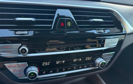 BMW 5 серия, 2019 год, 3 650 000 рублей, 15 фотография