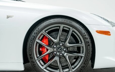 Lexus LFA, 2012 год, 93 000 000 рублей, 21 фотография