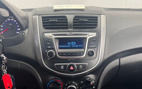 Hyundai Solaris II рестайлинг, 2016 год, 1 064 000 рублей, 16 фотография