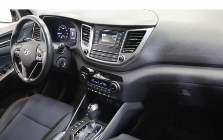 Hyundai Tucson III, 2017 год, 2 050 000 рублей, 5 фотография