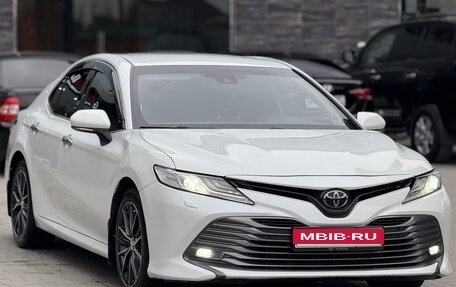 Toyota Camry, 2019 год, 2 100 000 рублей, 1 фотография