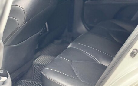 Toyota Camry, 2019 год, 2 100 000 рублей, 11 фотография