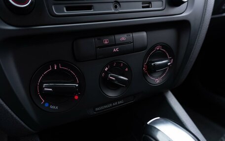 Volkswagen Jetta VI, 2014 год, 1 269 000 рублей, 17 фотография