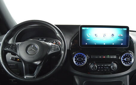 Mercedes-Benz Vito, 2019 год, 4 450 000 рублей, 13 фотография