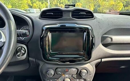 Jeep Renegade I рестайлинг, 2021 год, 1 459 050 рублей, 13 фотография