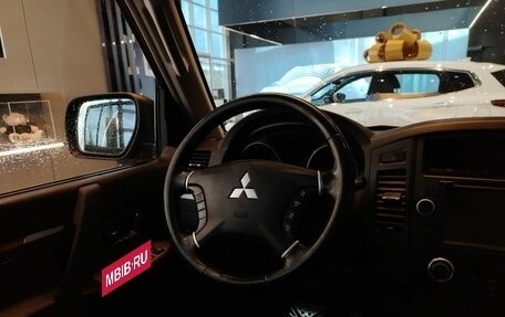 Mitsubishi Pajero IV, 2007 год, 1 299 000 рублей, 26 фотография
