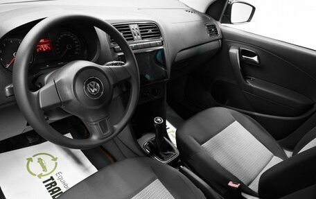 Volkswagen Polo VI (EU Market), 2011 год, 825 000 рублей, 9 фотография