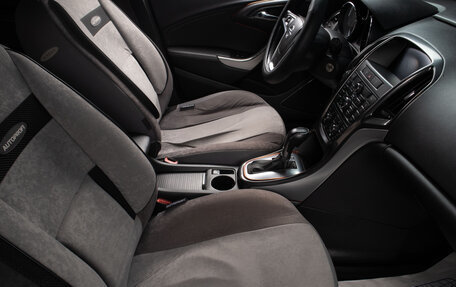 Opel Astra J, 2011 год, 699 000 рублей, 19 фотография