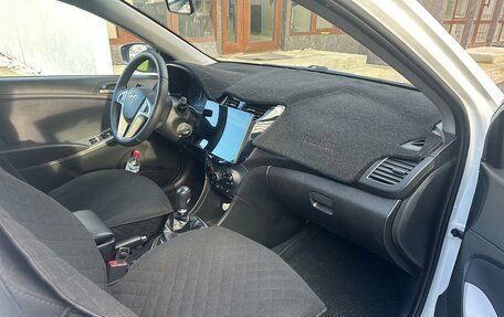 Hyundai Solaris II рестайлинг, 2014 год, 799 000 рублей, 6 фотография