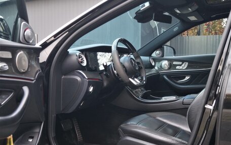 Mercedes-Benz E-Класс AMG, 2020 год, 6 150 000 рублей, 14 фотография