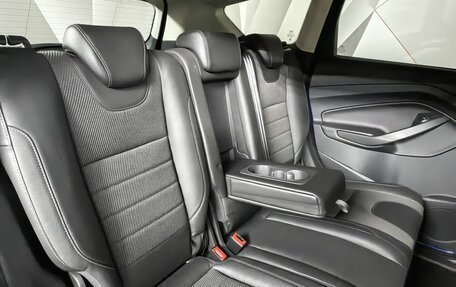 Ford Kuga III, 2016 год, 1 249 000 рублей, 13 фотография