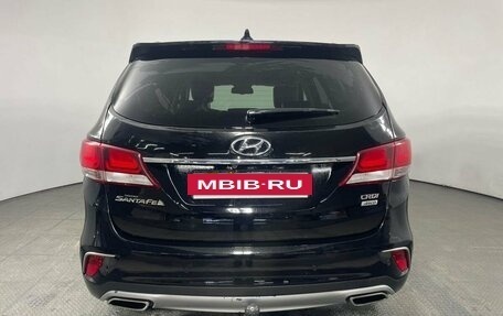 Hyundai Santa Fe III рестайлинг, 2017 год, 2 200 000 рублей, 4 фотография