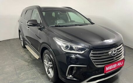 Hyundai Santa Fe III рестайлинг, 2017 год, 2 200 000 рублей, 2 фотография
