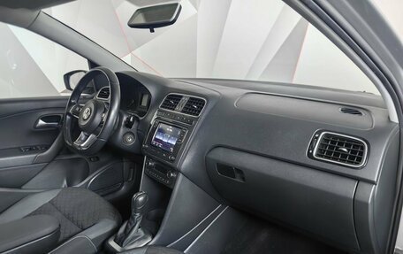 Volkswagen Polo VI (EU Market), 2018 год, 1 349 000 рублей, 9 фотография