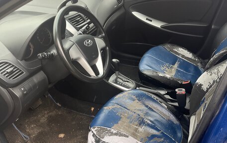 Hyundai Solaris II рестайлинг, 2012 год, 670 000 рублей, 7 фотография