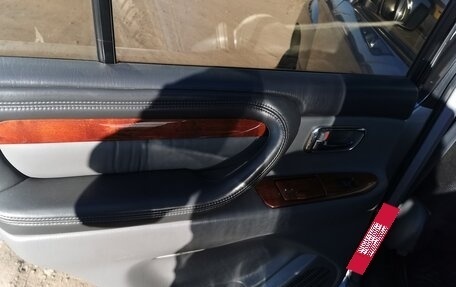 Lexus LX II, 2001 год, 1 800 000 рублей, 10 фотография