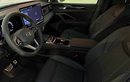 Volkswagen Tiguan, 2024 год, 4 680 000 рублей, 14 фотография