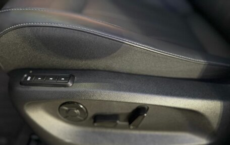 Volkswagen Tiguan, 2024 год, 4 680 000 рублей, 13 фотография