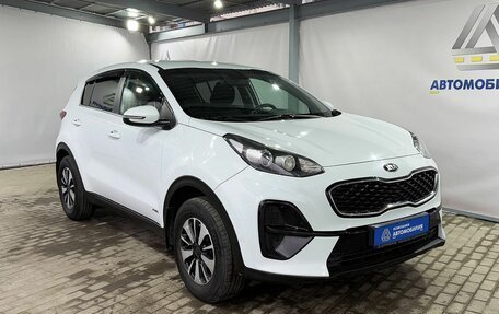 KIA Sportage IV рестайлинг, 2019 год, 1 999 000 рублей, 7 фотография