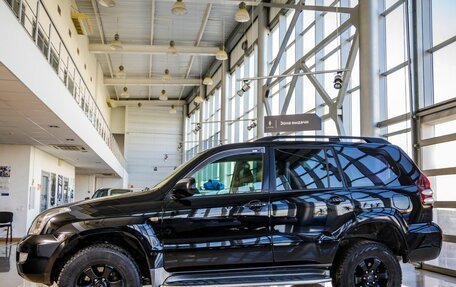 Toyota Land Cruiser Prado 120 рестайлинг, 2007 год, 2 338 000 рублей, 4 фотография