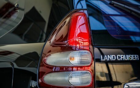 Toyota Land Cruiser Prado 120 рестайлинг, 2007 год, 2 338 000 рублей, 11 фотография