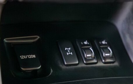 Toyota Land Cruiser Prado 120 рестайлинг, 2007 год, 2 338 000 рублей, 22 фотография