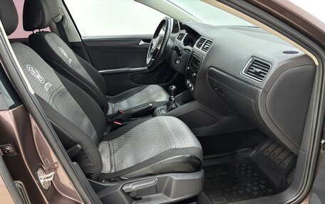 Volkswagen Jetta VI, 2014 год, 1 080 000 рублей, 13 фотография